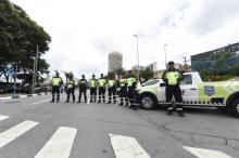 Subiu no ranking de cidades com melhor segurança no trânsito.